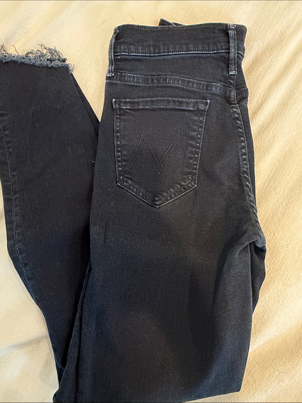MOTHER deep blue Skinny Jeans with Frayed Hem